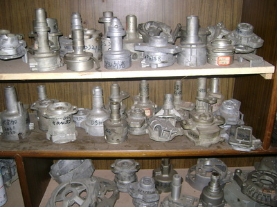 余姚市城區(qū)東南電機部件廠 專業(yè)制造鋁壓鑄傳感器、電動工具與汽車配件